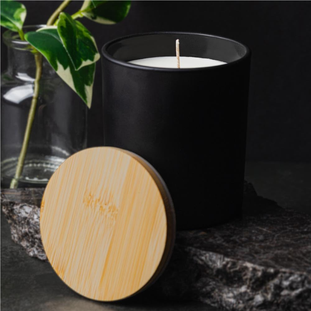 Premium Oud & Vanilla Scented Candle – Handcrafted in Glass Bottle, Long-Lasting Fragrance, Perfect for Relaxation, Home, and Gifts.